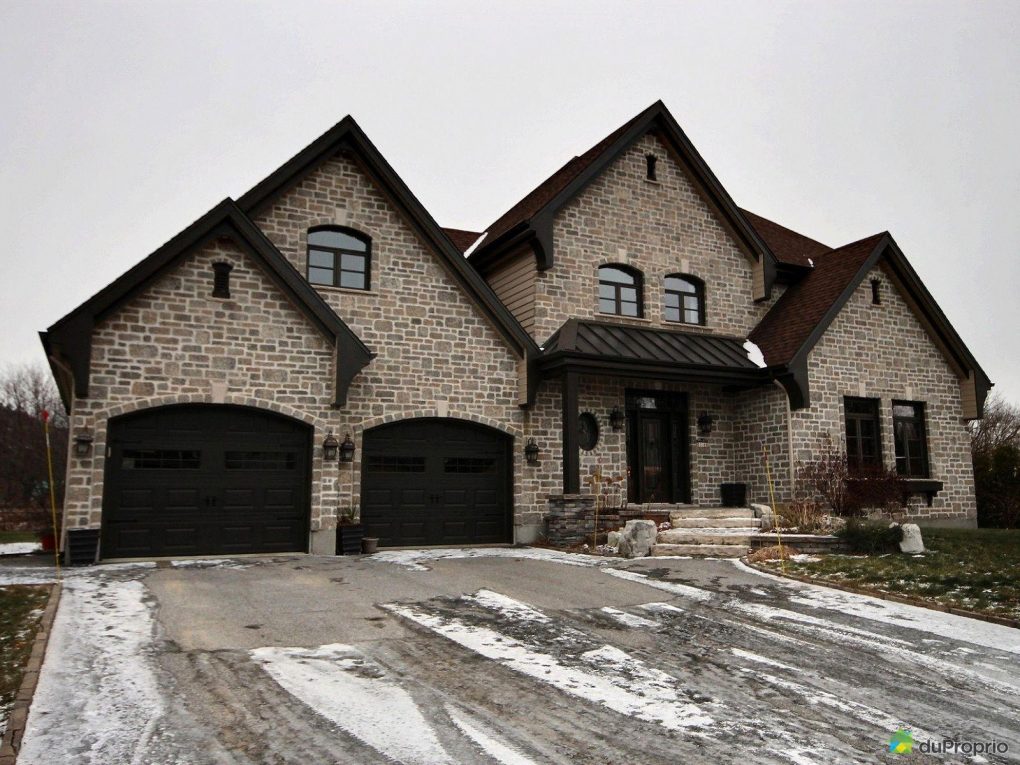 facadeenhivermaisonavendrebaiestpaulquebecprovince1600